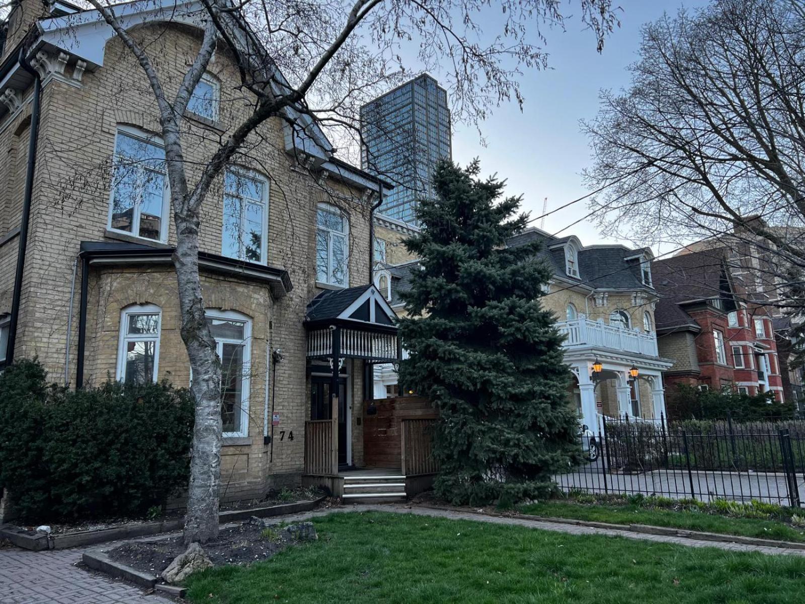 Sweet Home Toronto Buitenkant foto